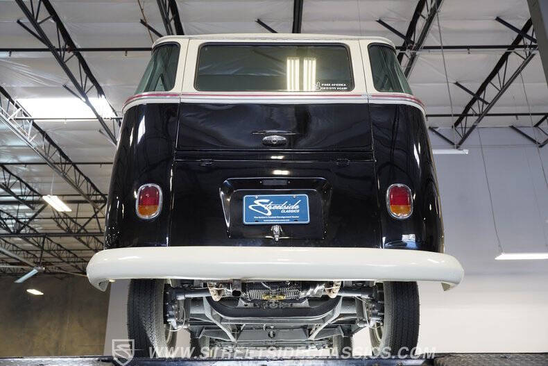 1975 Volkswagen Type 2