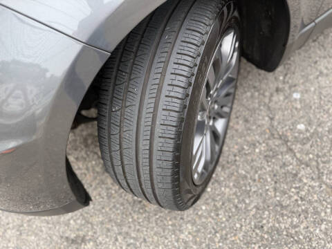 2017 Land Rover Range Rover Sport Supercharged Dynamic