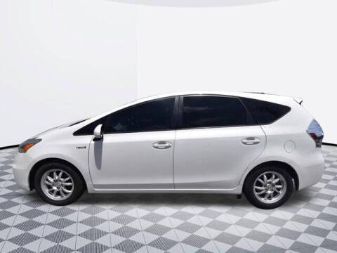 2013 Toyota Prius v Three