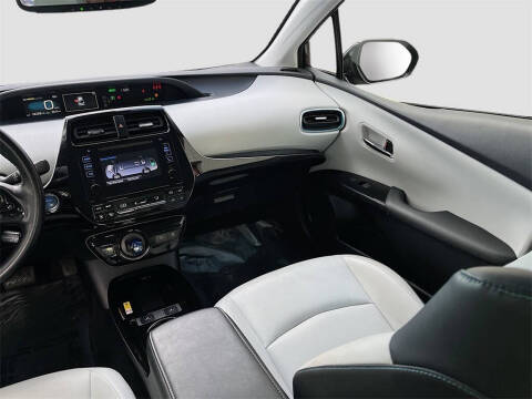 2019 Toyota Prius XLE AWD-e