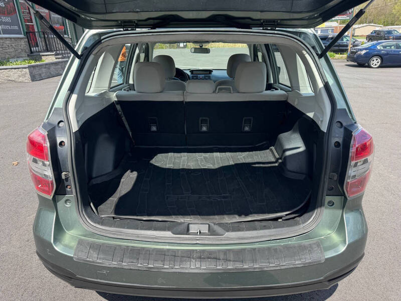 2014 Subaru Forester 2.5i