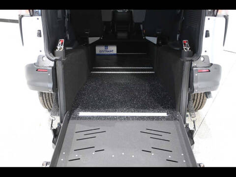 2025 Toyota Sienna LE 8-Passenger