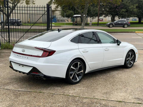 2022 Hyundai Sonata SEL Plus