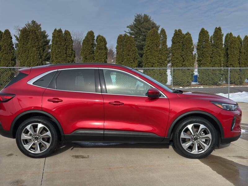 2023 Ford Escape Hybrid Platinum