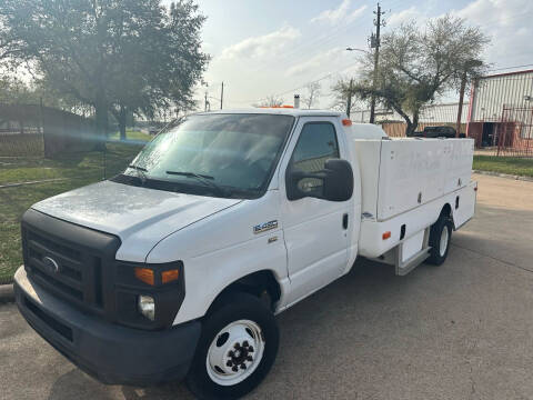 2012 Ford E-Series E-450 SD