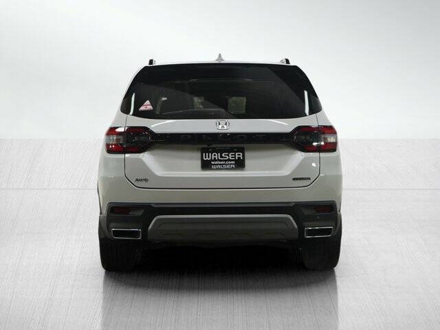 2024 Honda Pilot Touring