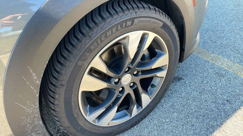 2018 Buick Regal TourX Essence