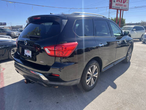 2017 Nissan Pathfinder S