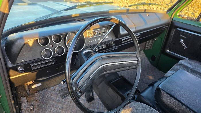 1973 Dodge D200 Pickup