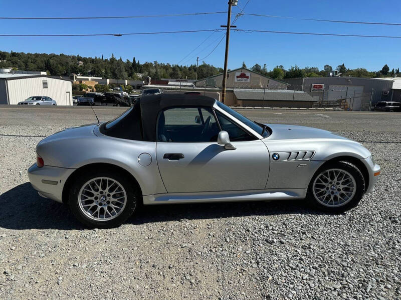 2001 BMW Z3 2.5i