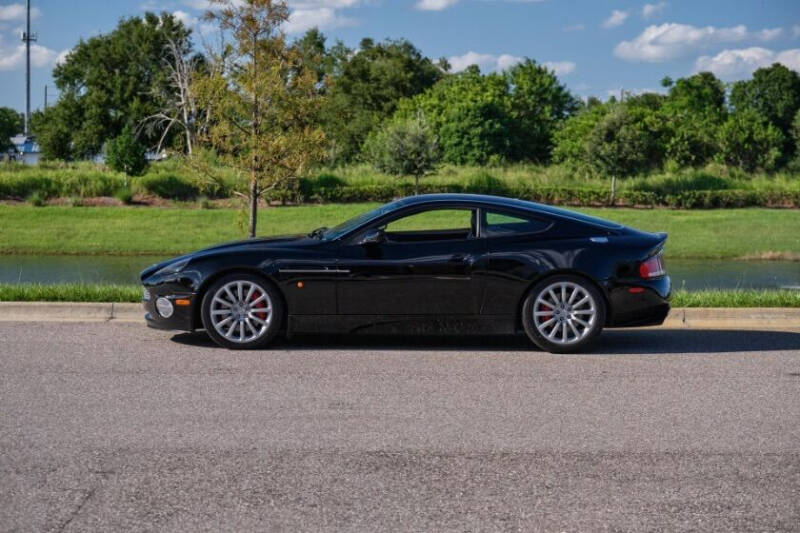 2003 Aston Martin Vanquish
