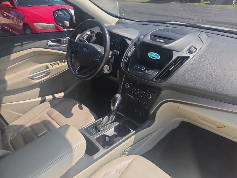 2018 Ford Escape SEL
