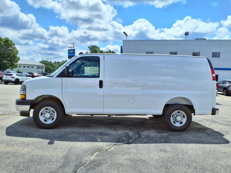 2025 Chevrolet Express 2500