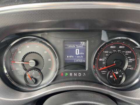 2011 Dodge Charger SE