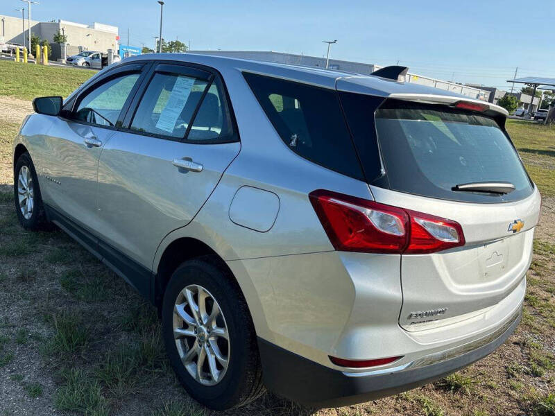 2018 Chevrolet Equinox LS