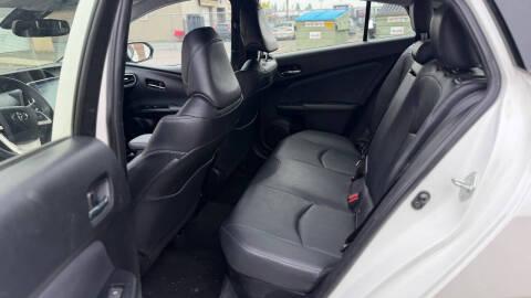 2018 Toyota Prius Four Touring