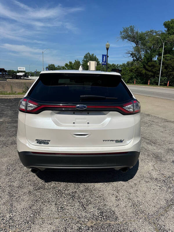 2017 Ford Edge Titanium