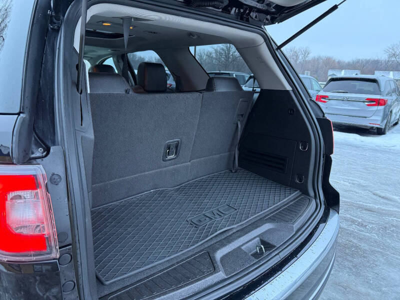 2016 GMC Acadia SLT-1