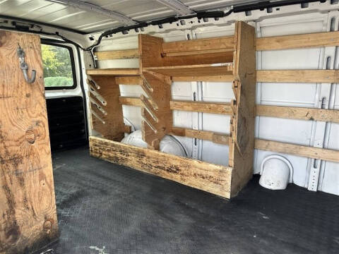 2021 GMC Savana 2500