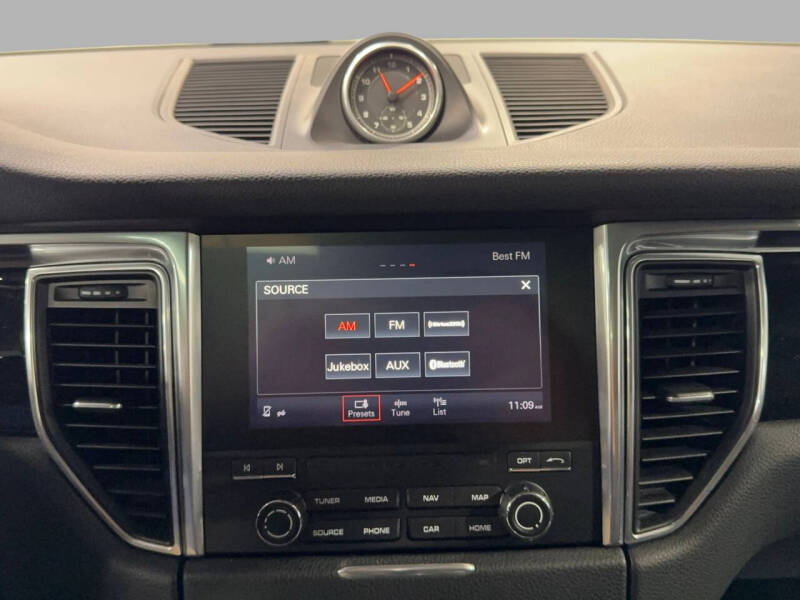 2017 Porsche Macan S