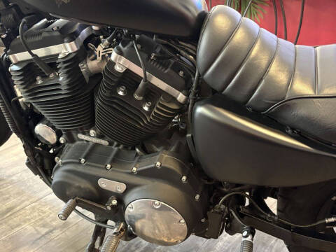 2016 Harley-Davidson Iron 883