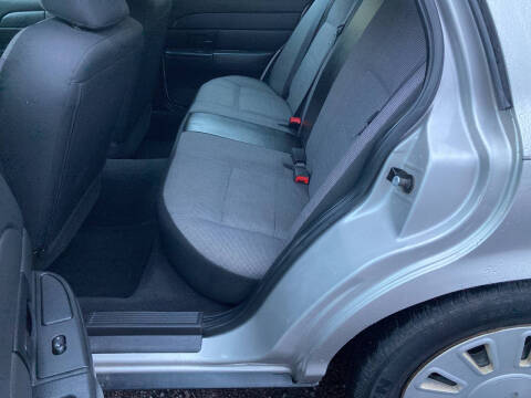 2007 Ford Crown Victoria Police Interceptor