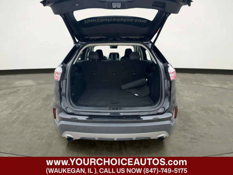 2021 Ford Edge Titanium
