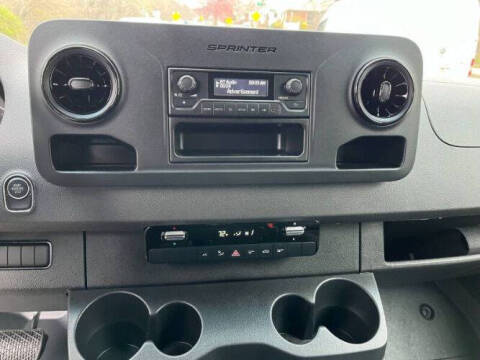2024 Mercedes-Benz Sprinter