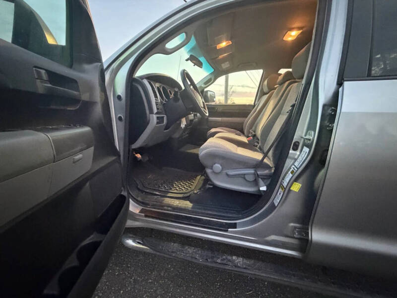 2012 Toyota Tundra Grade