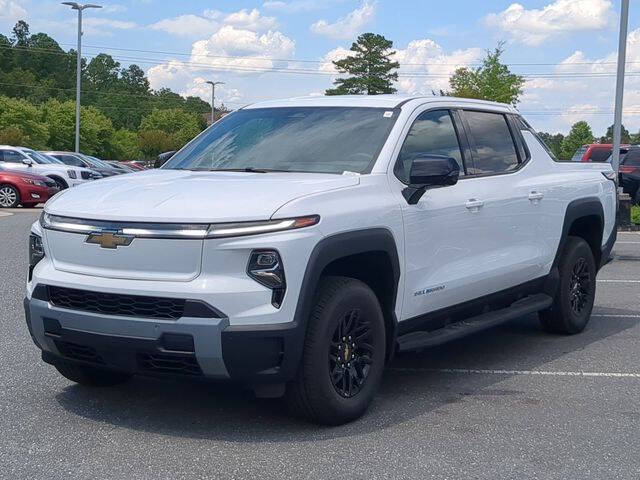 2025 Chevrolet Silverado EV LT