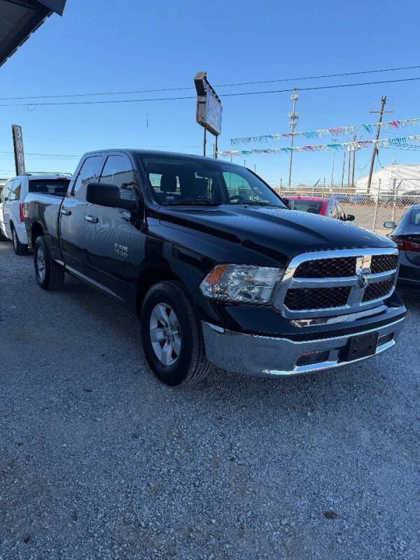 2017 RAM 1500 SLT