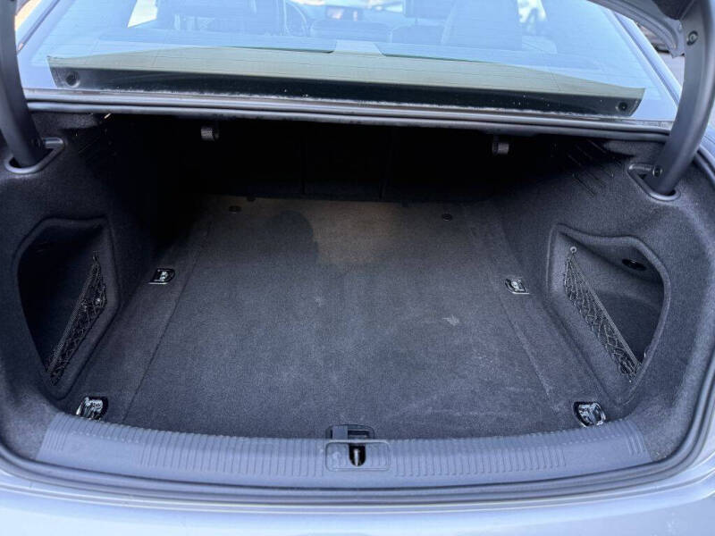 2017 Audi A4 2.0T quattro Premium