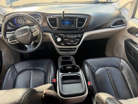 2018 Chrysler Pacifica Touring L