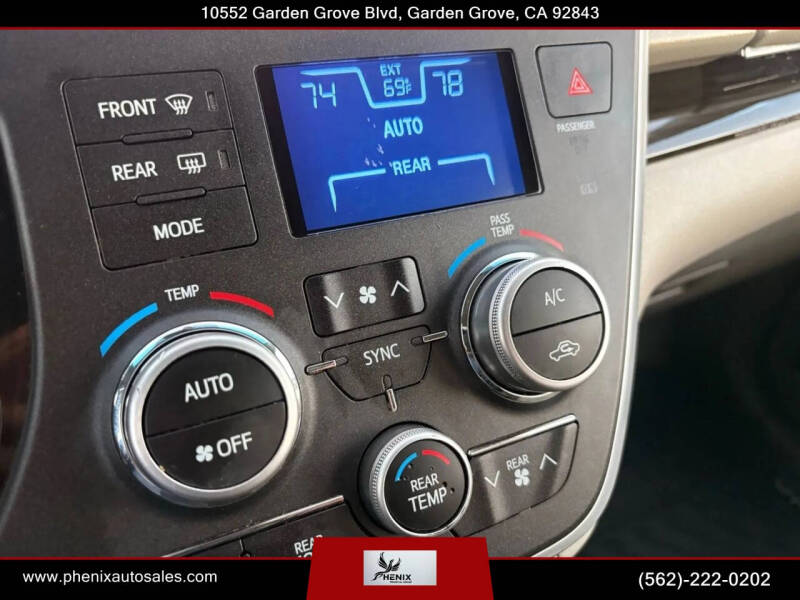 2016 Toyota Sienna
