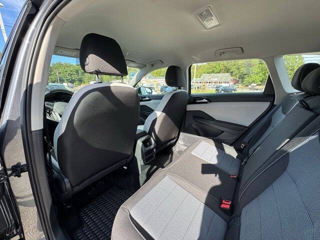 2025 Volkswagen Taos S 4Motion