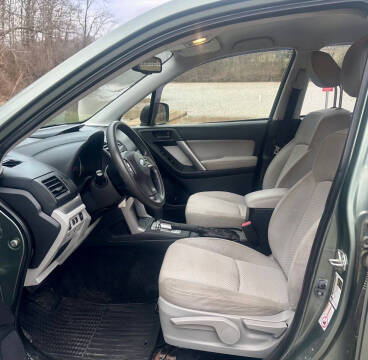 2015 Subaru Forester 2.5i