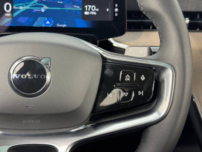 2025 Volvo EX90 Twin Plus 7P