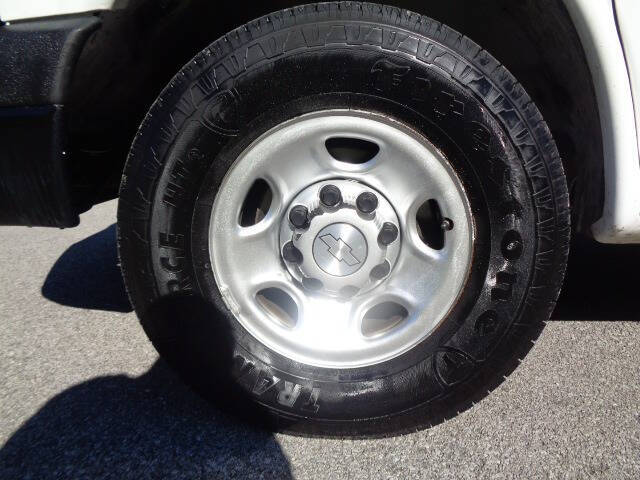 2016 Chevrolet Express 2500