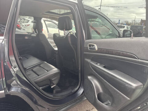 2012 Jeep Grand Cherokee Laredo