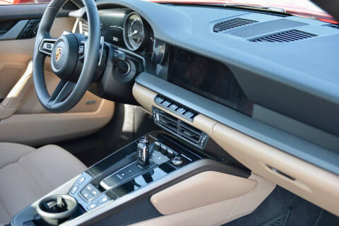 2021 Porsche 911 Carrera