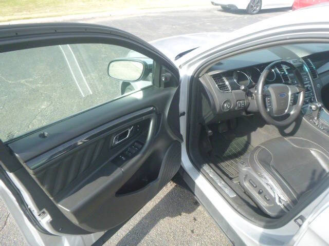 2010 Ford Taurus Limited
