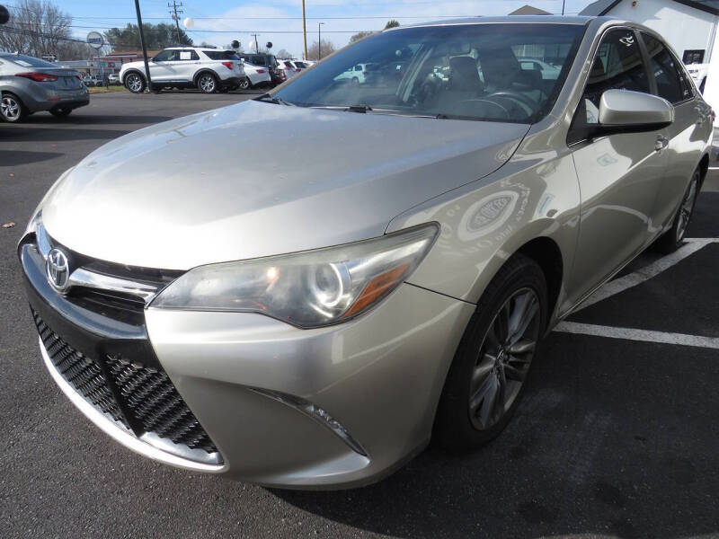 2017 Toyota Camry SE