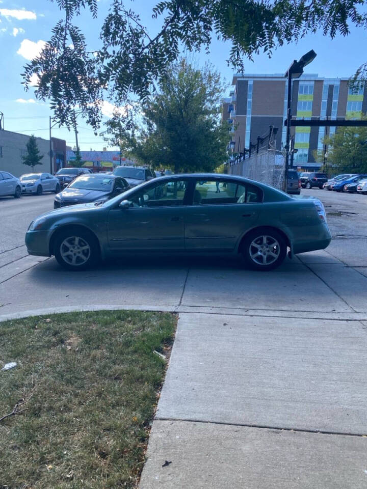 2005 Nissan Altima for sale at Macks Motor Sales in Chicago, IL