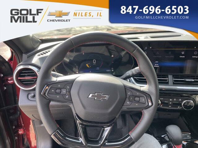 2025 Chevrolet Trax RS