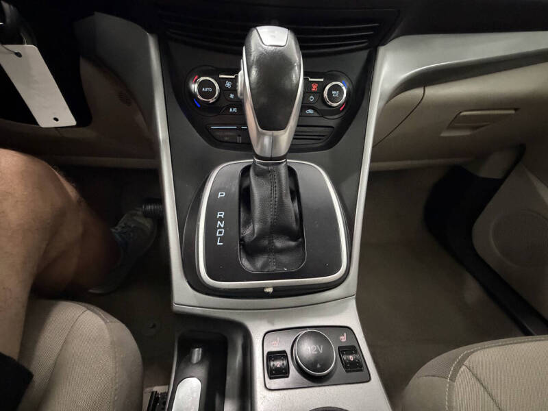 2013 Ford C-MAX Hybrid SE