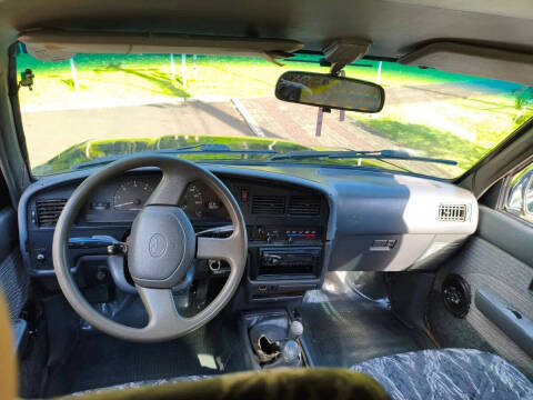 1999 Toyota Hilux