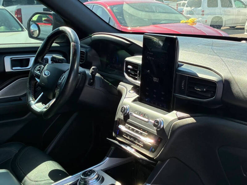 2020 Ford Explorer ST