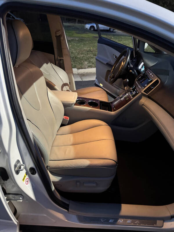 2012 Toyota Venza XLE