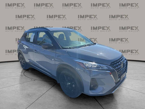 2021 Nissan Kicks SR