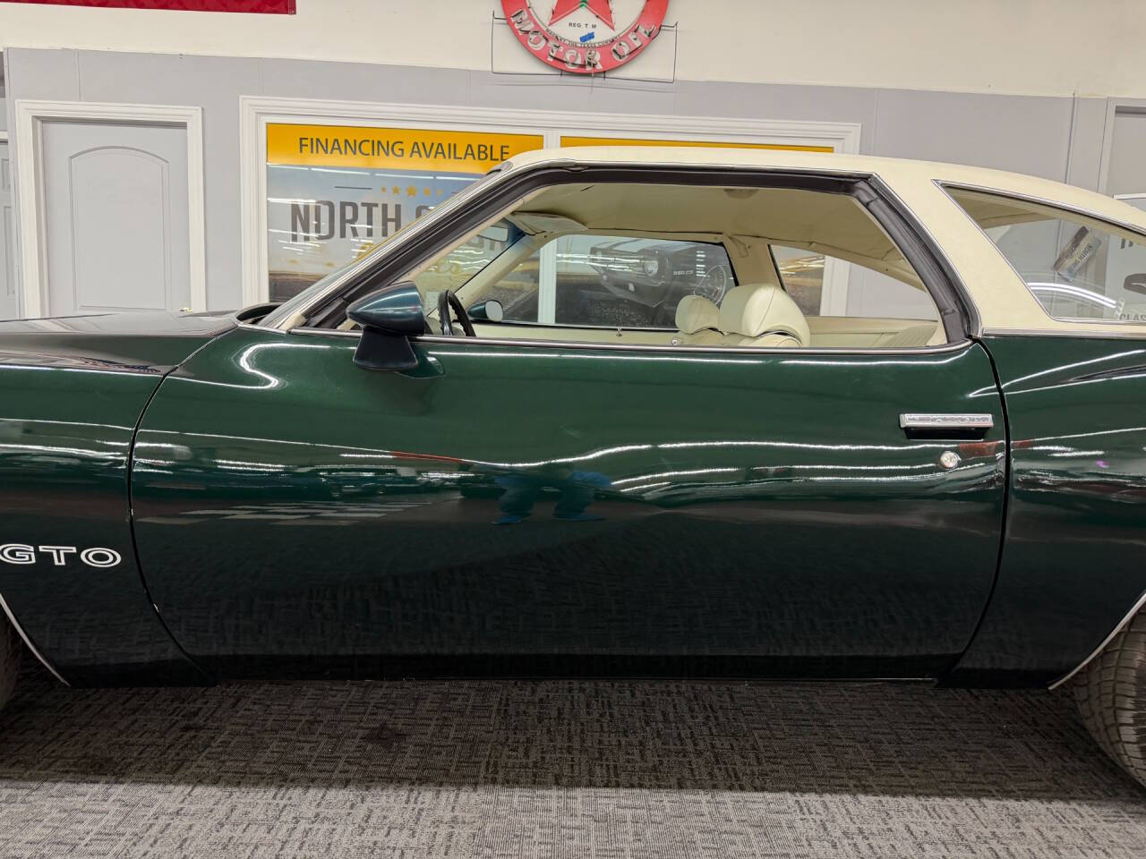 1973 Pontiac LeMans 36
